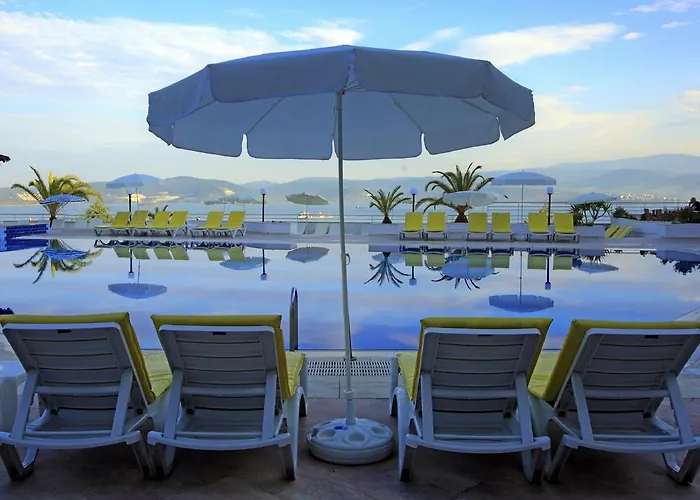 Hotel Roseira Gulluk